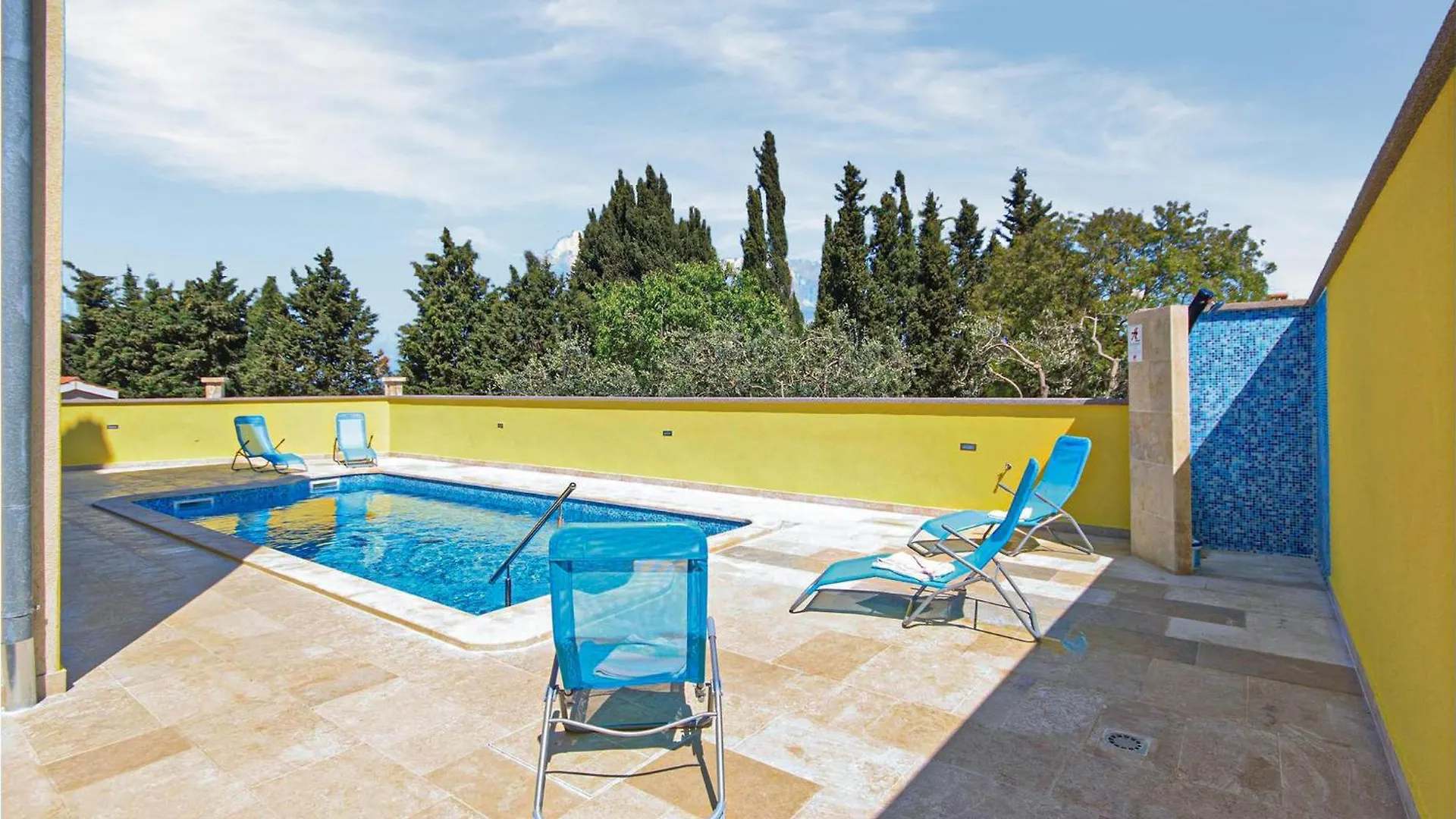 Lovely Apartment In Pula With Kitchen Croatia